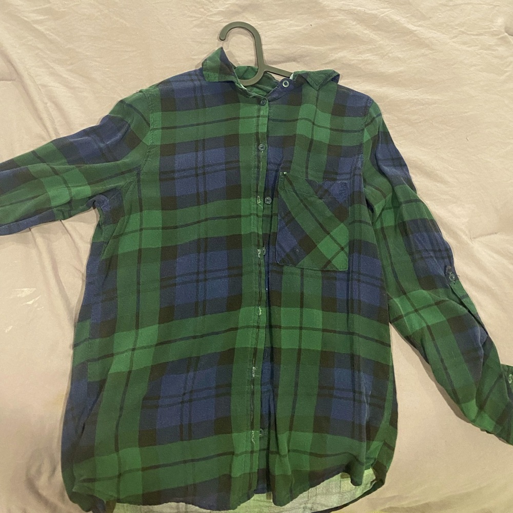 long sleeve plaid shirt
